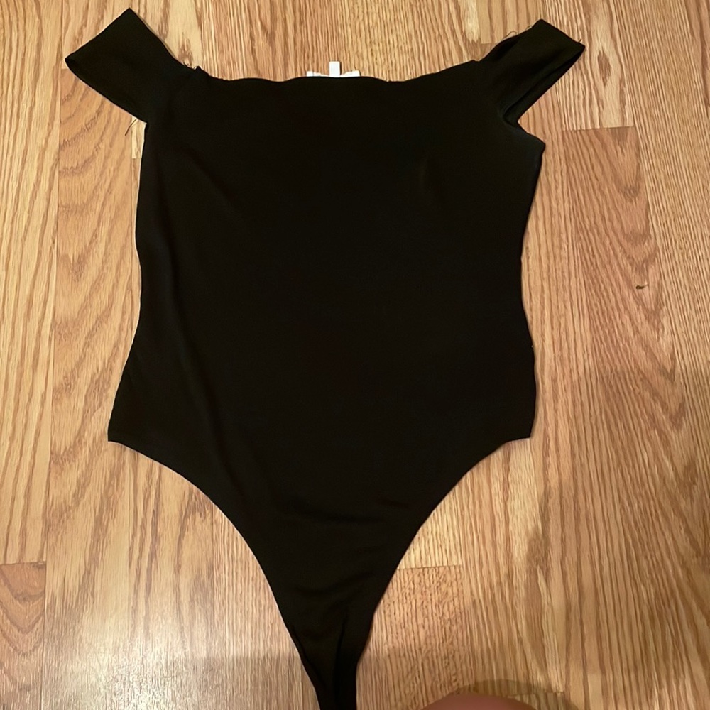 Basic black bodysuit